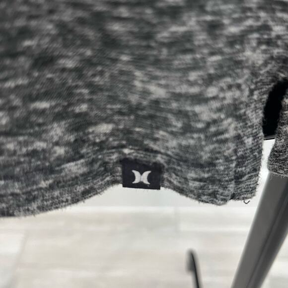 Hurley Men's LG Gray Casual Short Sleeve Polo Shirt - Picture 4 of 5